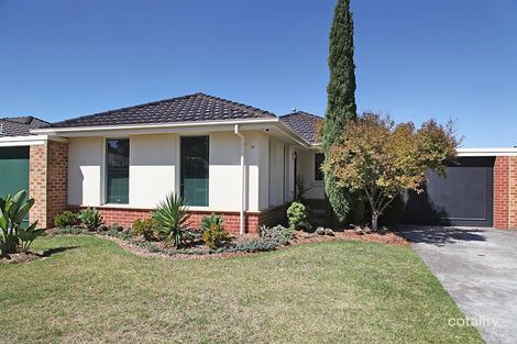 Property photo of 11 Albert Place Dingley Village VIC 3172