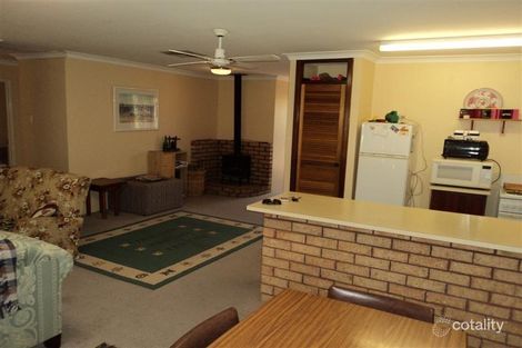 Property photo of 16 Dorothy Avenue Falcon WA 6210