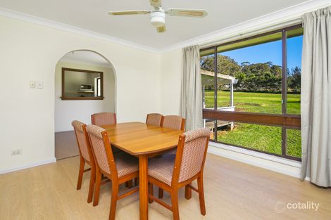 Property photo of 23 Holloway Drive Jilliby NSW 2259