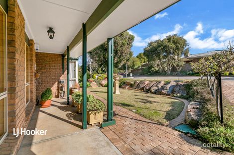 Property photo of 32 Sutherland Place Golden Grove SA 5125