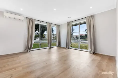 Property photo of 24 Bracknell Street Keysborough VIC 3173