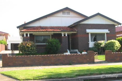 18 Kitchener Ave, Earlwood, NSW 2206