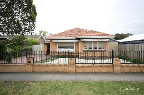Property photo of 81 Ormond Road East Geelong VIC 3219
