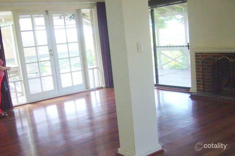 Property photo of 15 Sydenham Road Doubleview WA 6018