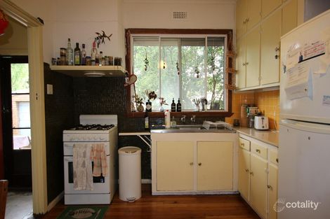 Property photo of 10 Foley Avenue Preston VIC 3072