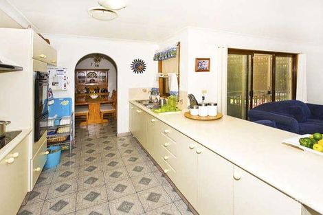 Property photo of 11 Begovich Crescent Abbotsbury NSW 2176
