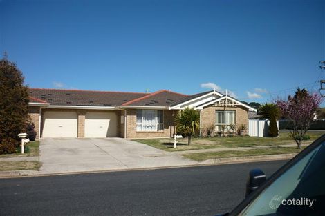 Property photo of 2/26 Frape Street Blayney NSW 2799