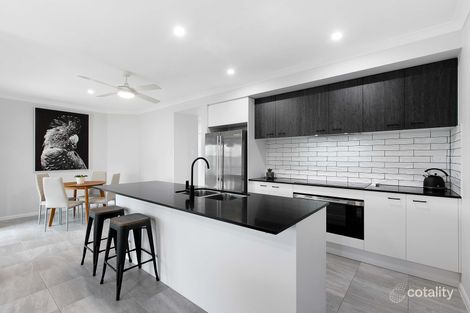 Property photo of 5 Waterside Way Eli Waters QLD 4655