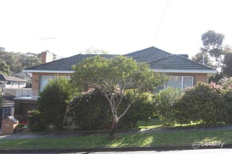 17 Renshaw St, Doncaster East, VIC 3109