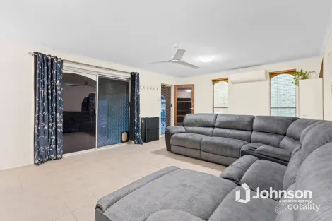 Property photo of 88 Conifer Street Hillcrest QLD 4118