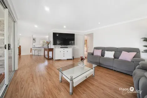Property photo of 375 Beachmere Road Beachmere QLD 4510