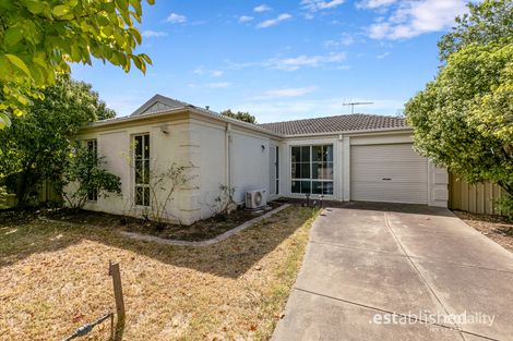 Property photo of 19 Beveridge Court Point Cook VIC 3030