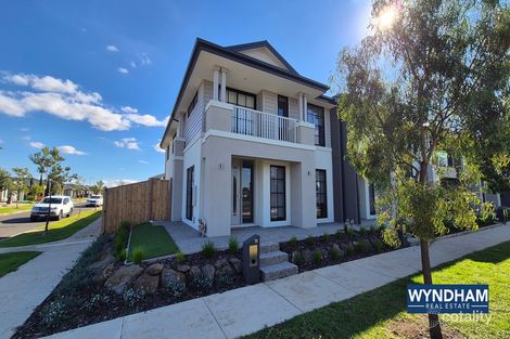 16 Jube Walk, Manor Lakes, VIC 3024