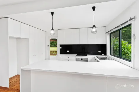 Property photo of 688 Lawrence Hargrave Drive Coledale NSW 2515