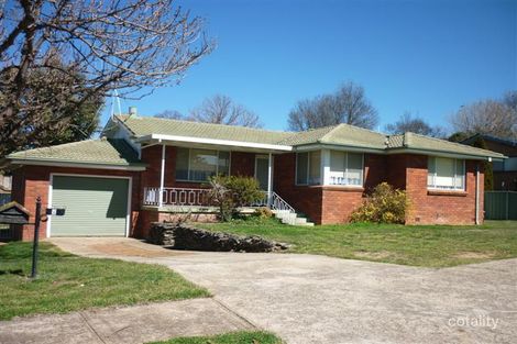 5 Somers Pl, Blayney, NSW 2799