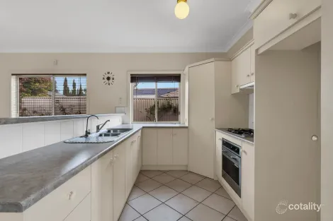 Property photo of 8 Lutana Crescent Mitchell Park SA 5043