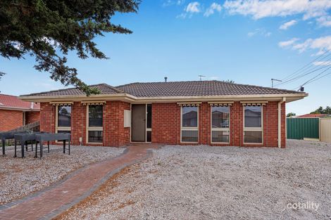Property photo of 1/94 Silvereye Crescent Werribee VIC 3030