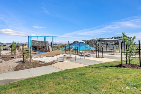 Property photo of 28 Crestfield Way Wyndham Vale VIC 3024