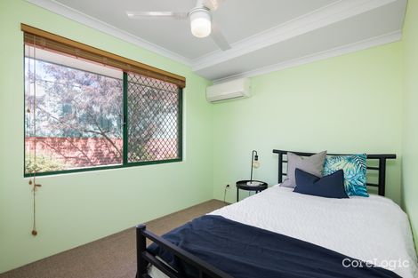 Property photo of 11 Woodcroft Place Mount Richon WA 6112