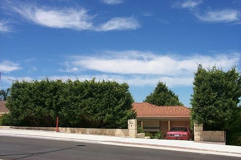 47 Challenger Ave, Parmelia, WA 6167