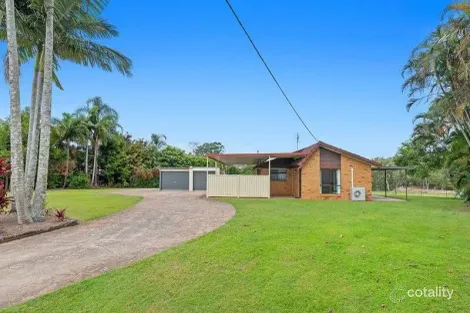 32 Peters Rd, Glass House Mountains, QLD 4518