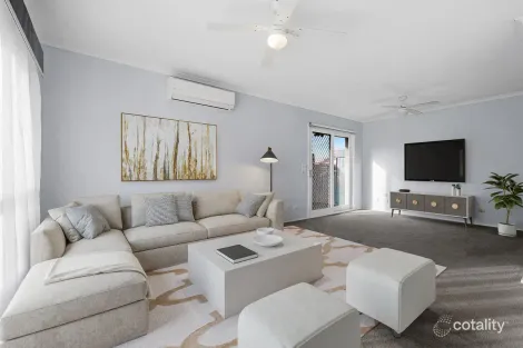 Property photo of 33 Albert Street Rosedale VIC 3847