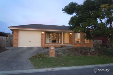 Property photo of 15 Seattle Square Narre Warren VIC 3805