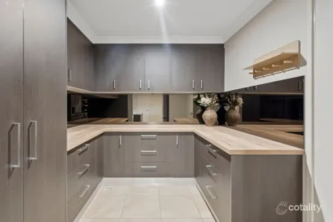 Property photo of 31 Lucinda Road Logan Village QLD 4207