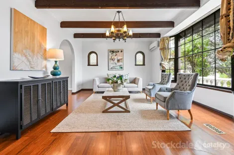 Property photo of 29 Caithness Crescent Glen Waverley VIC 3150