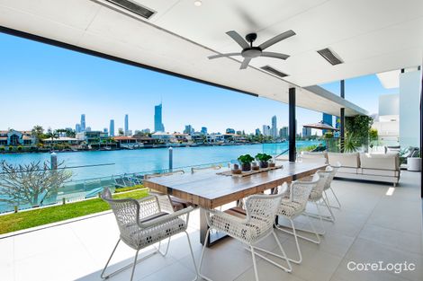 Property photo of 15 Cleland Crescent Broadbeach Waters QLD 4218