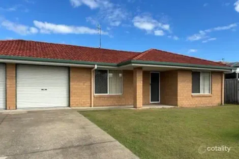 11 Mainsail Ct, Point Vernon, QLD 4655