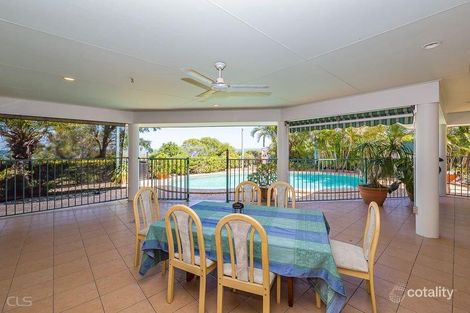 Property photo of 23 Albert Place Sandstone Point QLD 4511