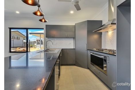 Property photo of 62 Silverleaf Road Zuccoli NT 0832