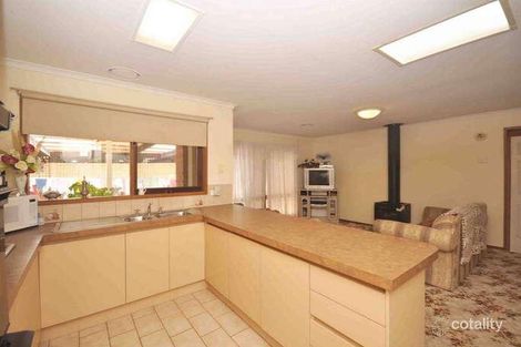 Property photo of 4 Morris Court Meadow Heights VIC 3048