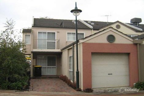 2 Scarborough Dr, Patterson Lakes, VIC 3197