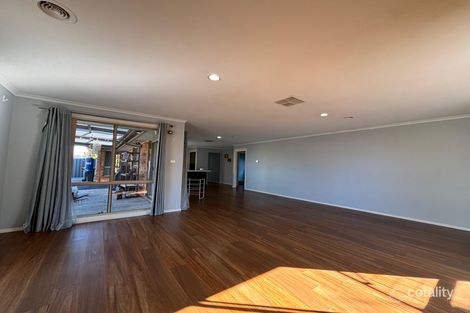 Property photo of 46 Baden Powell Drive Tarneit VIC 3029