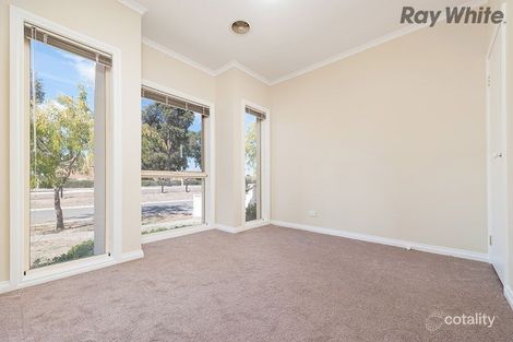 Property photo of 28 Malabar Street Roxburgh Park VIC 3064