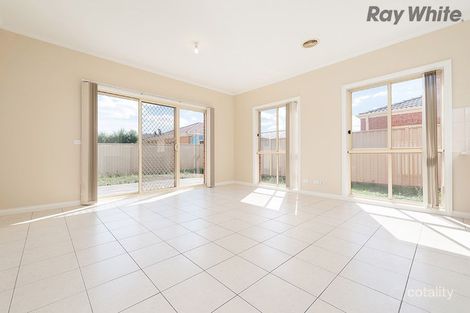 Property photo of 28 Malabar Street Roxburgh Park VIC 3064