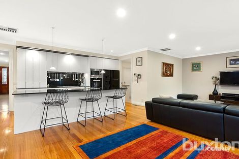 Property photo of 3 Renwick Street Glen Iris VIC 3146
