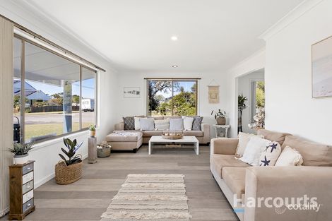 Property photo of 1 Aldunga Street Blacksmiths NSW 2281