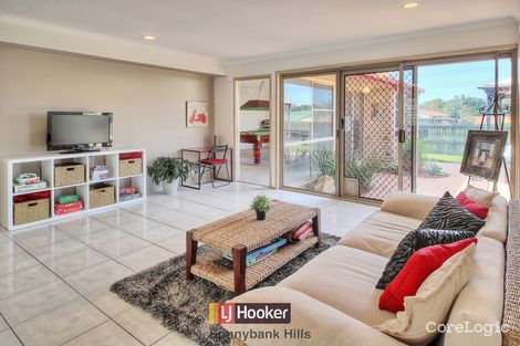 Property photo of 8 Aviance Close Eight Mile Plains QLD 4113