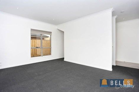Property photo of 24 Yallourn Street Ardeer VIC 3022