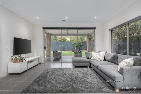Property photo of 12 Tovan Akas Avenue Bentleigh VIC 3204