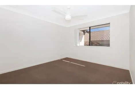 Property photo of 10 Barrington Street Springfield Lakes QLD 4300