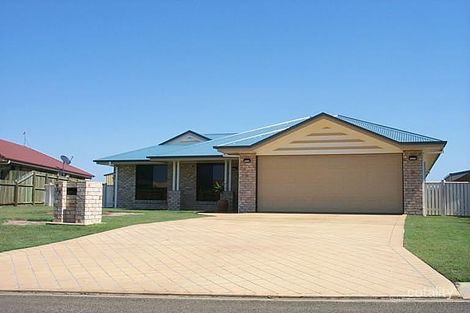 34 Maike St, Kalkie, QLD 4670