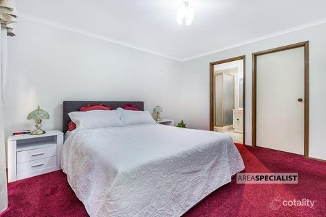 Property photo of 4 Robyn Court Hampton Park VIC 3976