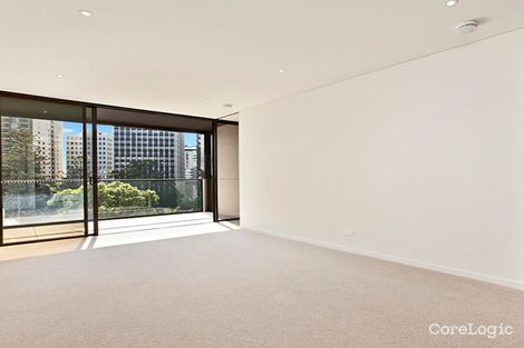 Property photo of 610/211-223 Pacific Highway North Sydney NSW 2060