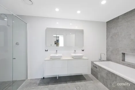 Property photo of 16 Cottee Crescent Terrigal NSW 2260