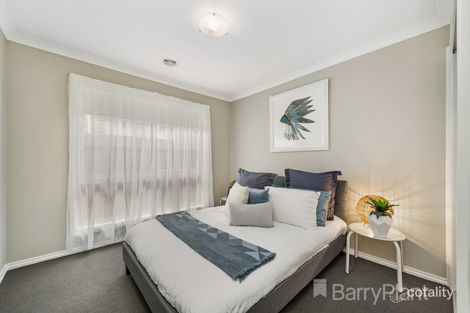 Property photo of 57 James Melrose Drive Brookfield VIC 3338