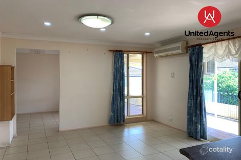 Property photo of 17 Silvereye Place Hinchinbrook NSW 2168